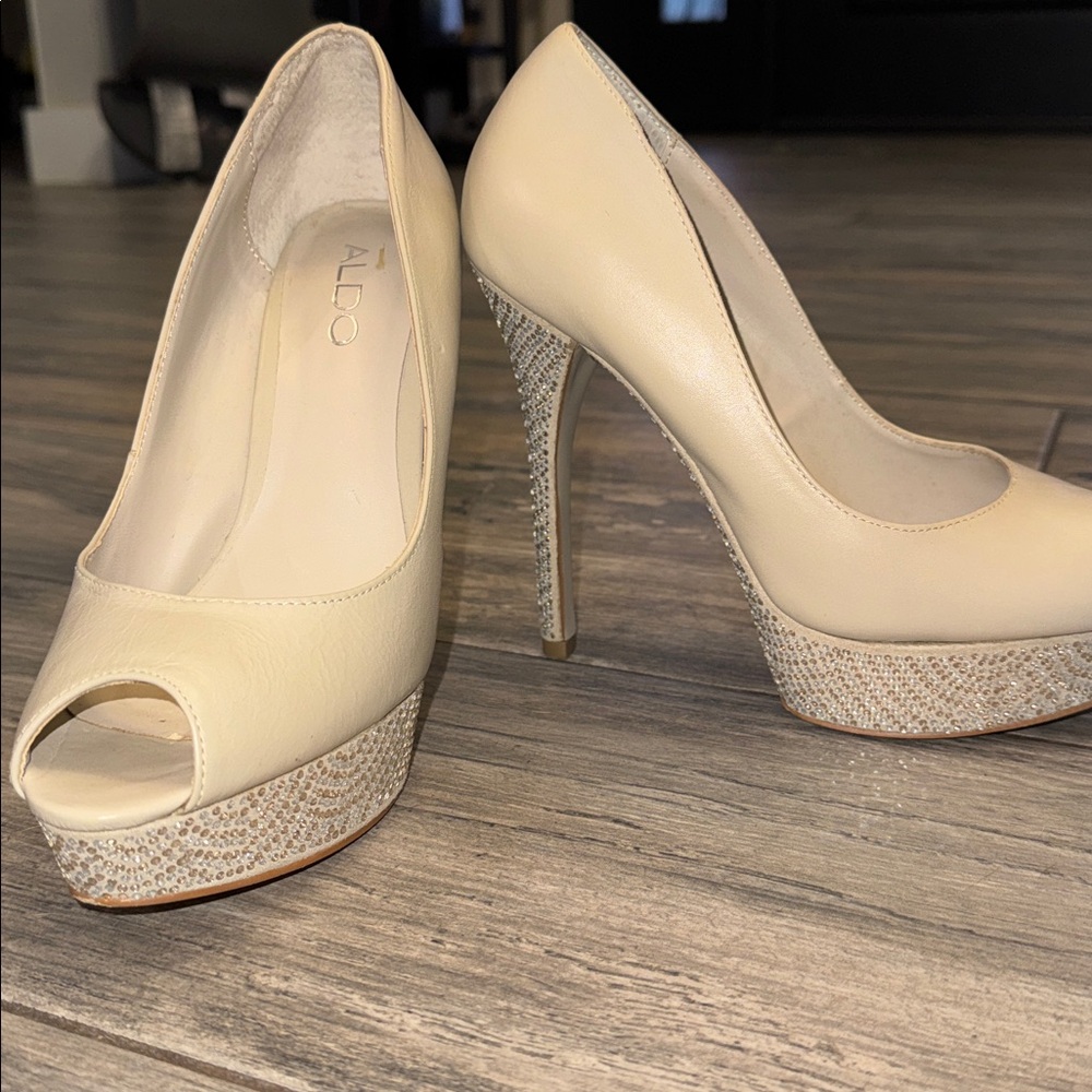 Aldo Cream Peep Toe Heels with Glitter Platform